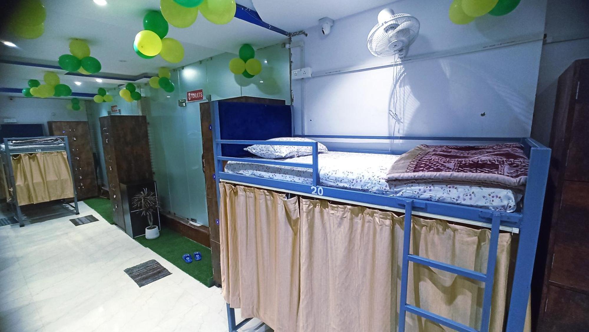 Laxmi Dormitory Vrindavan Luaran gambar